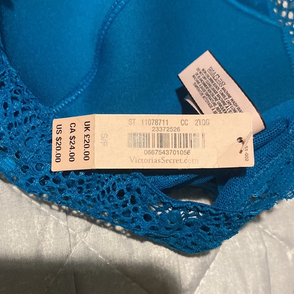 Victoria Secret Bandeau - Picture 3 of 3